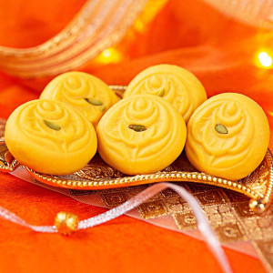 Pera Sandesh